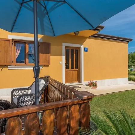Nyaraló House Antonio *