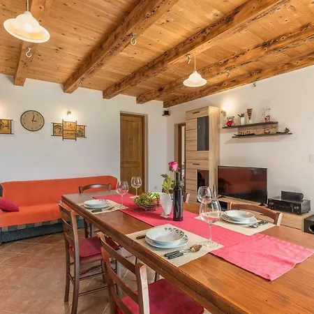 Nyaraló House Antonio